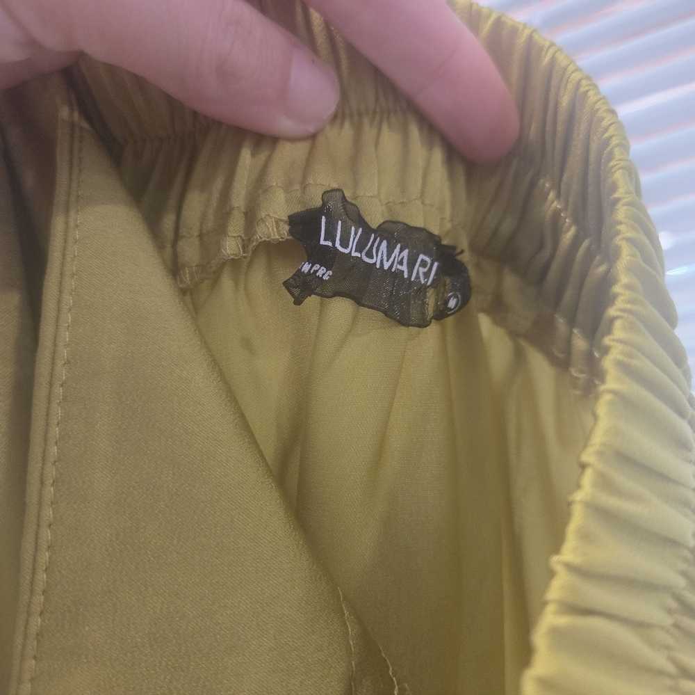 Lulumari Size M Olive Green High Low Skirt - Picture 5 of 6